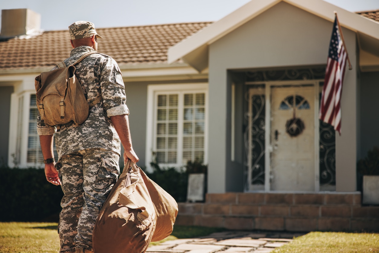 Military man coming home from leave